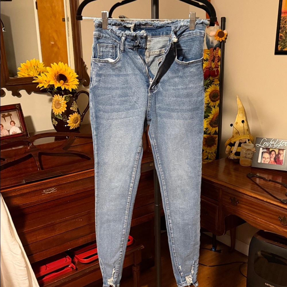 Classic Blue Skinny Jeans for Women